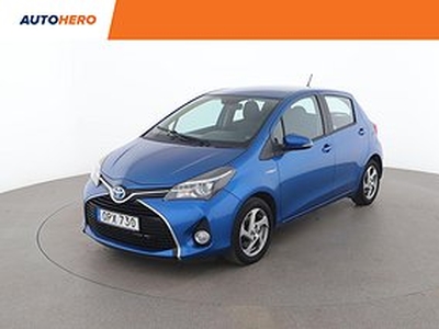 Toyota Yaris Hybrid e-CVT / GPS, Backkamera, Värmare