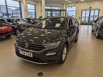 Volkswagen T-Roc 1.0 TSI | 110 hk | Adaptiv farth. | CarPlay