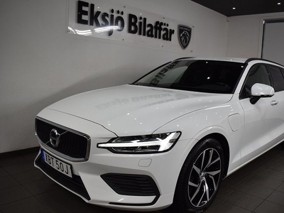 Volvo V60T6 AWD Plug-In-Hybrid Momentum 2020, Kombi