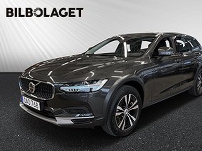 Volvo V90 Cross Country B4 AWD Diesel Core /Klimat/Parkssupport/