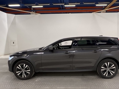 Volvo V90Cross Country D4 AWD Momentum VOC H K Drag 2021, Kombi