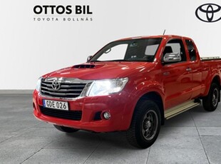 Toyota HiluxExtra Cab X-CAB 2.5 SR 2014, Pickup