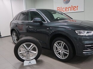 Audi Q555 TFSI e Q JANUARIREA Drag-Värmare S-Line Cockpit 2020, SUV