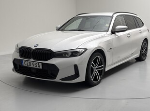 BMW 330e xDrive Touring LCI, G21 (292hk)