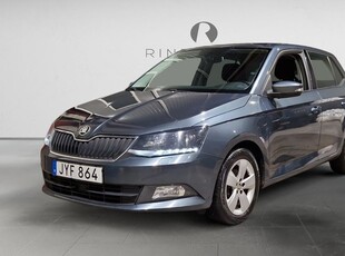 Skoda Fabia1.2 TSI PDC FARTHÅLLARE XENON 0.4L MIL 15