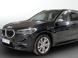 BMW X1xDrive25e Model Sport Panorama Head-Up Dragkrok 2022, SUV