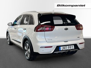 Kia Niro Hybrid DCT 141hk | Motorvärmare | Dragkrok | V-hjul |