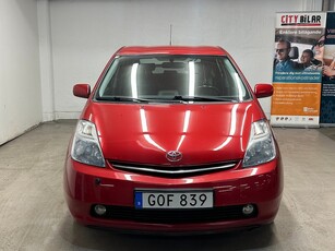 Toyota Prius 1.5 VVT-i + 3CM Hybrid CVT Automat Nyservad AUX