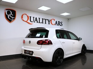 Volkswagen Golf R / 270hk / Helskinn / Taklucka / Dynaudio