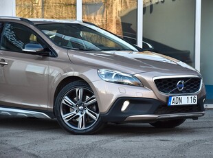 Volvo V40 Cross Country D3 VÄRMARE DIGITAL COCKPIT 150HK