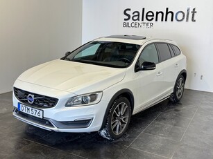 Volvo V60 Cross Country D4 AWD Geartronic Summum T-Lucka