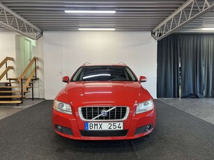 Volvo V70 2.4D Summum Euro 4 Besiktigad 5,45%RÄNTA