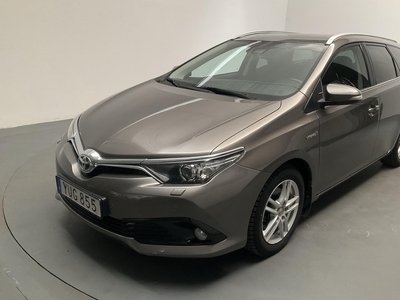 Toyota Auris 1.8 HSD Touring Sports (99hk)