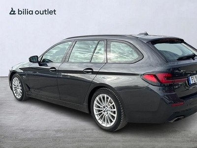 BMW 530e xDrive Touring, G31 12kWh Drag, GPS, B-Kam, (292hk)