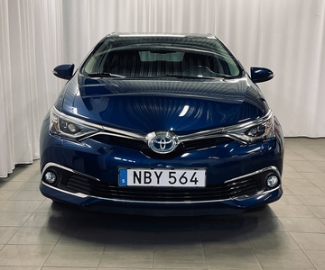 Toyota Auris Hybrid e-CVT Euro 6,*1 års Garanti ingår*