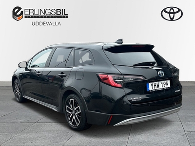 Toyota Corolla 1.8 HYBRID TOURING-SPORT TREK // MOMSBIL