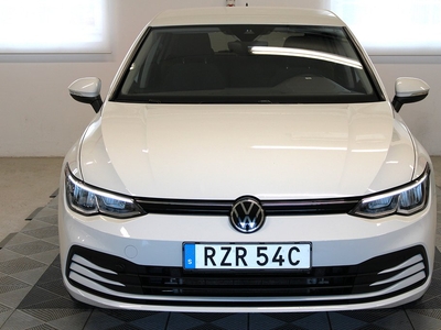 Volkswagen Golf 1.0 eTSI /1-Ägare /CarPlay /PDC /Rattvärme