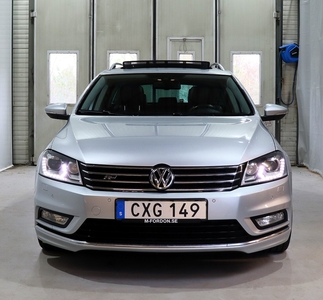 Volkswagen Passat TDI 177 4M Aut/ R-Line/ Pano/ Drag /Webasto