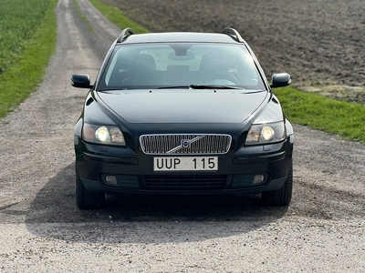 Volvo V50 T5 | AUTOMAT | SKINN | DRAG