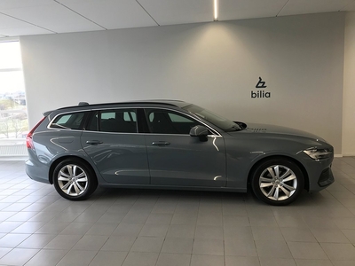 Volvo V60 B4 Bensin Mom Adv Navi Pro Edition