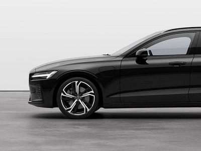 Volvo V60 T6 Plus Dark Edition