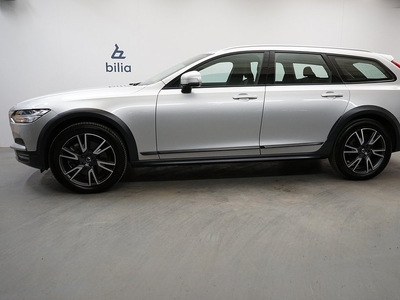 Volvo V90 Cross Country D4 AWD Advanced SE, Navigation, on Call