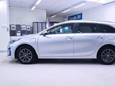 Kia CEED Plug-in Hybrid AUT 141hk Advance Plus 2 + V-Hjul