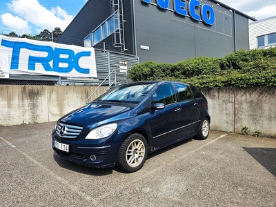 Mercedes-Benz B 170 116Hk S+V hjul