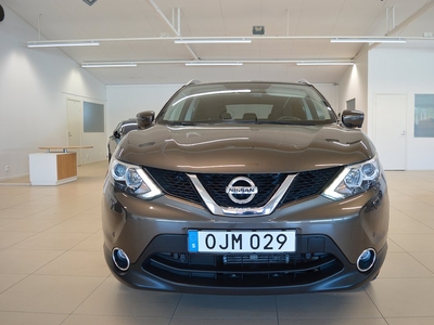 Nissan Qashqai 1.2 DIG-T XTRONIC-CVT Pano Värm Navi Euro 6