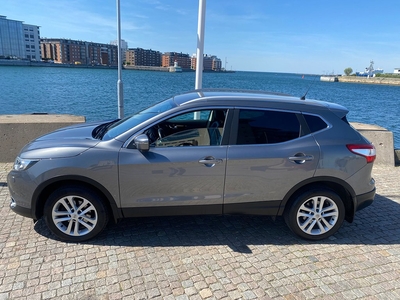 Nissan Qashqai 1.5 dCi Euro 6 Navi, Drag , skinn