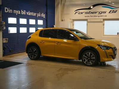 Peugeot E-208 GT 136hk 50kWh Backkamera Carplay Låga mil