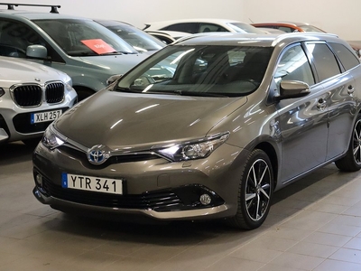 Toyota Auris Touring Sports Hybrid Comfort/Style NYSERVAD