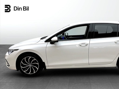 Volkswagen Golf 1,5 eTSI 150 DSG/ Nav/ 17\