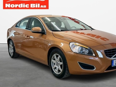 Volvo S60D3 Momentum Drag 2011, Sedan