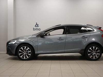 Volvo V40 Cross Country T3 Pro Edition | Panoramaglastak | Backkamera