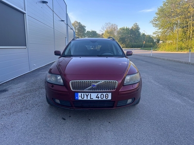 Volvo V50 2.4