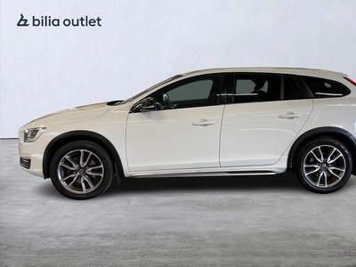 Volvo V60 Cross Country D4 AWD Momentum B-kamera VOC