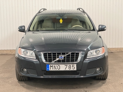 Volvo V70 D5 AWD Geartronic Momentum Euro 4 / Taklucka