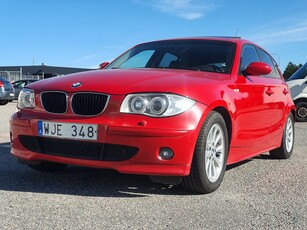 BMW 116 i Advantage låter lite från kedja