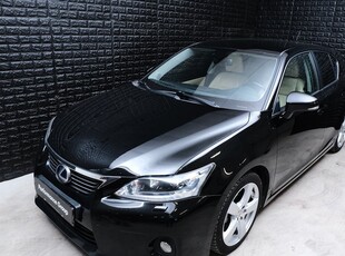 Lexus CT 200h 1.8 CVT F Sport Skinn Navi Kamera Nybes 136hk