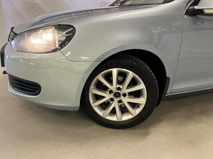 Volkswagen Golf 1.6 TDI Aut 1ÄG Drag M-värmare Kamrem bytt