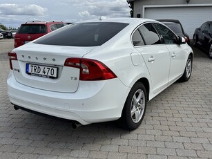 Volvo S60 T3 Powershift, 150hk Momentum