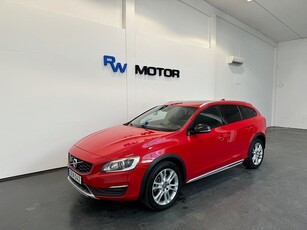 Volvo V60 Cross Country D4 AWD 190hk Summum Taklucka H/K VOC