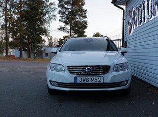 Volvo V70 D3 Classic Momentum adaptiv farthållare Drag(SÅLD)