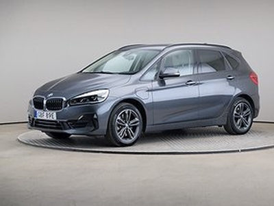 BMW 225xe 2 Active Tourer Sport Line Connected Läder