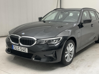 BMW 330e xDrive Touring, G21 (292hk)