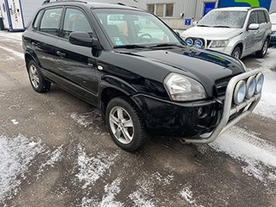 Hyundai Tucson 2.0 4WD *Nybes UA