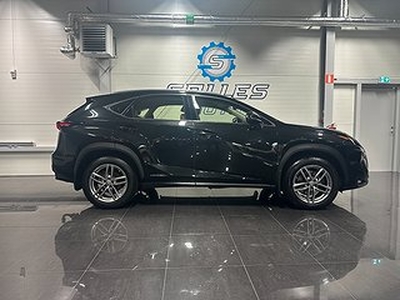 Lexus NX 300h AWD 2.5 AWD E-CVT Euro 6Comfort Skinn