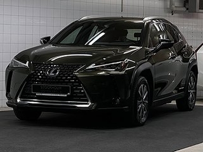 Lexus UX 300e LUXURY/ LÄDER/ KAMERA/ TOPPSKICK/2-ÅRS GARANTI