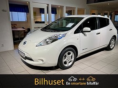 Nissan Leaf 30 kWh Elbil *Låg mil, Kamera, V-hjul ingår